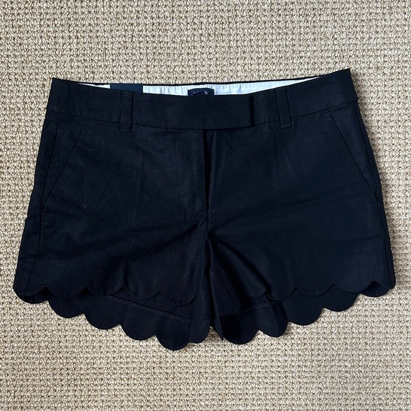 New J. Crew Black Scalloped Linen Shorts - Picture 1 of 4